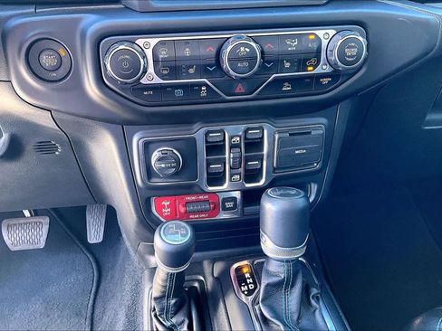 Used 2022 Jeep Wrangler Unlimited Rubicon 4xe w/ Steel Bumper Group image 33