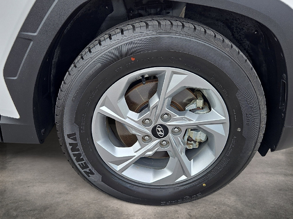 Used 2024 Hyundai Tucson SEL FWD image 7