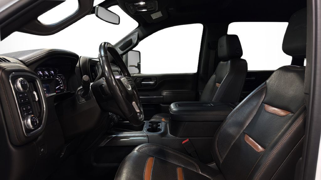 Used 2022 GMC Sierra 3500 AT4 w/ AT4 Preferred Package AWD/4WD image 21