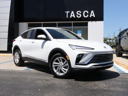 New 2025 Buick Envista Preferred w/ Advanced Safety Package