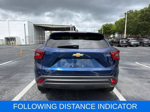 Used 2024 Chevrolet Trax LS FWD image 6