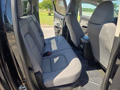 Used 2018 Chevrolet Colorado LT RWD image 23