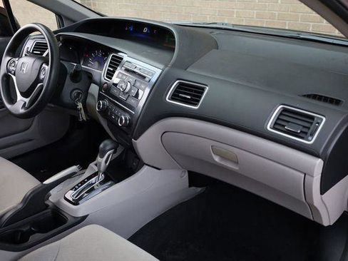 Used 2013 Honda Civic LX image 22