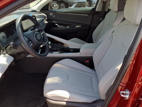Certified 2023 Hyundai Elantra Limited w/ Cargo Package FWD image 14