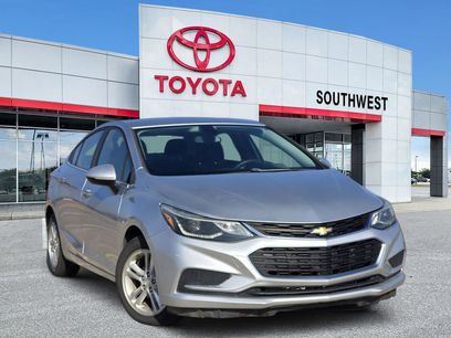 Used 2017 Chevrolet Cruze LT