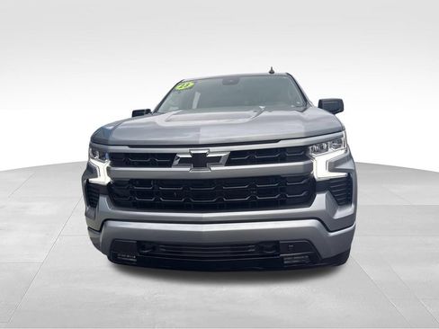 Used 2023 Chevrolet Silverado 1500 RST AWD/4WD image 19