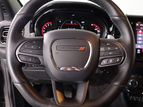 Used 2024 Dodge Durango GT image 3