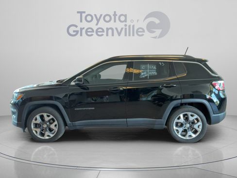 Used 2018 Jeep Compass Limited w/ Navigation Group FWD image 2