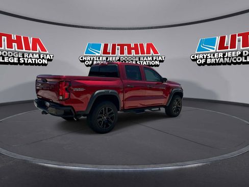 Used 2025 Chevrolet Colorado Trail Boss AWD/4WD image 8