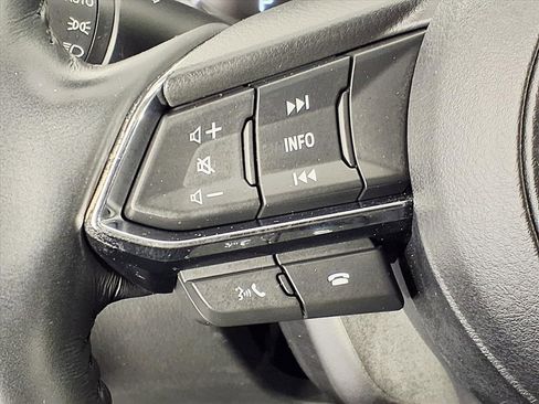 Used 2023 MAZDA CX-5 AWD 2.5 S w/ Preferred Package image 17