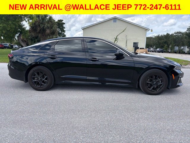 Used 2025 Kia K5 LXS FWD image 4