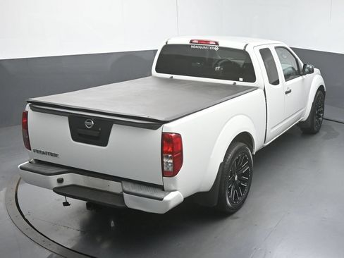 Used 2018 Nissan Frontier S RWD image 41