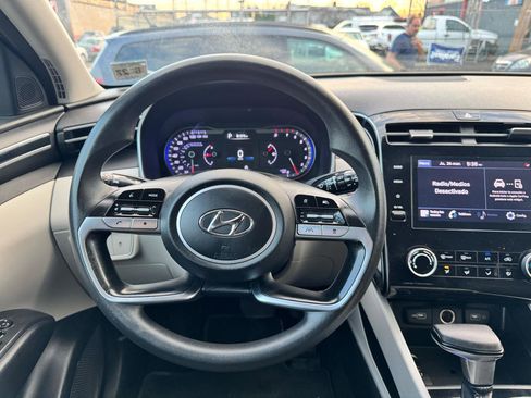 Used 2022 Hyundai Tucson SEL image 12