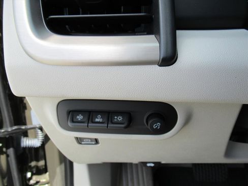 Used 2023 GMC Terrain Denali w/ LPO, Floor Liner Package image 21