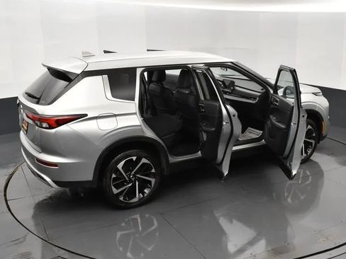 Used 2024 Mitsubishi Outlander Ralliart image 6