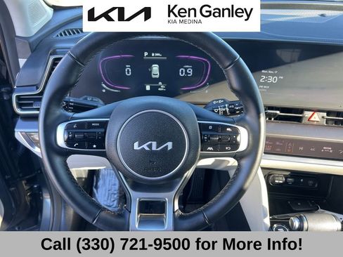 Certified 2025 Kia Sportage EX w/ Premium Package image 34