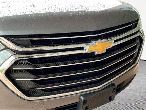 Used 2019 Chevrolet Traverse LT w/ LPO, Floor Liner Package FWD image 31