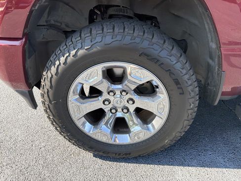 Used 2019 RAM 1500 Big Horn AWD/4WD image 8