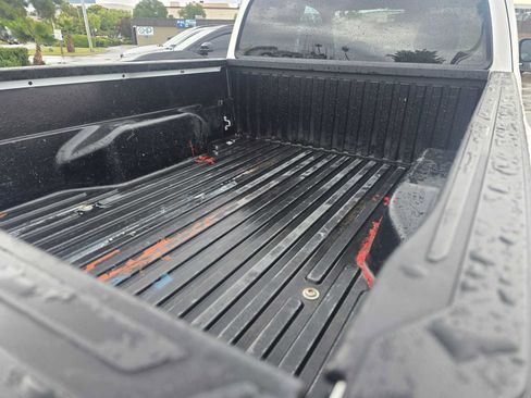 Used 2019 Toyota Tacoma SR RWD image 14
