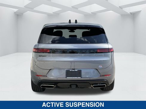 Used 2024 Land Rover Range Rover Sport Dynamic SE image 5