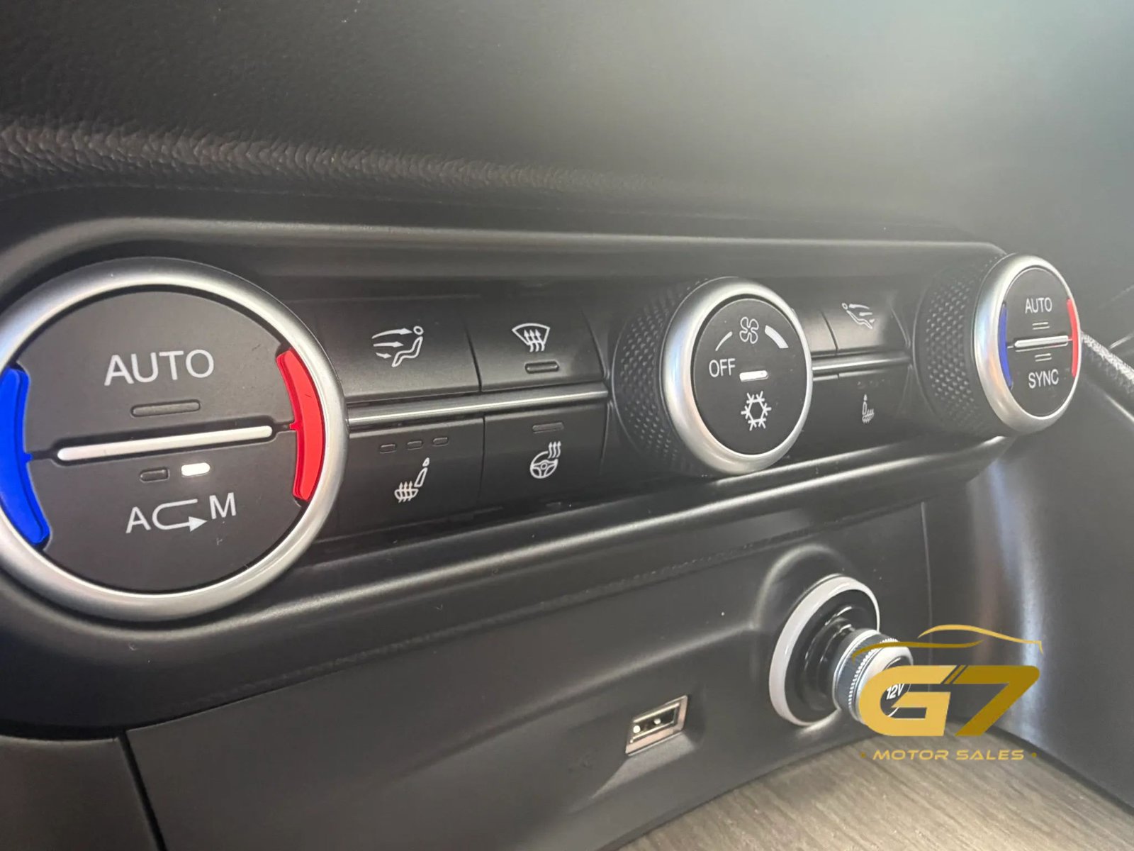 Used 2018 Alfa Romeo Stelvio Ti AWD/4WD image 27