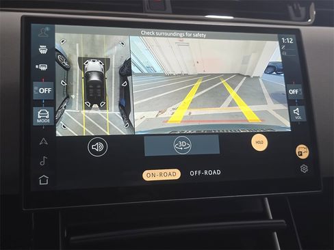 Used 2026 Land Rover Range Rover Evoque S image 22