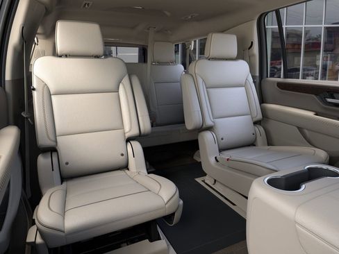 New 2026 GMC Yukon XL Denali w/ Sun & Power Step Package image 17