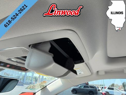 Used 2026 GMC Terrain Denali AWD/4WD image 40