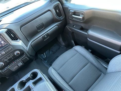 Used 2022 Chevrolet Silverado 1500 Custom AWD/4WD image 19