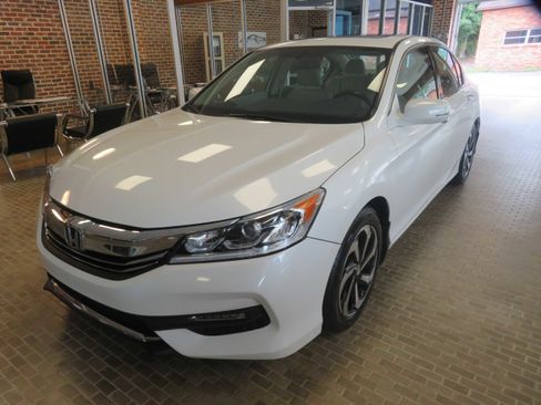 Used 2016 Honda Accord EX-L image 85