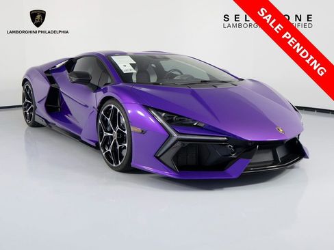 Used 2024 Lamborghini Revuelto AWD/4WD image 3