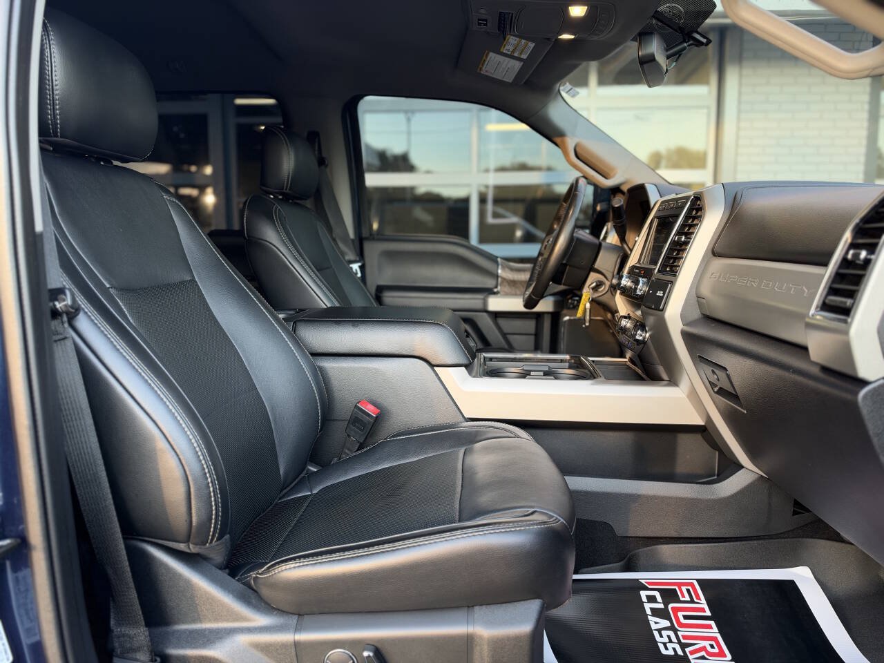 Used 2019 Ford F350 Lariat w/ Lariat Value Package AWD/4WD image 39