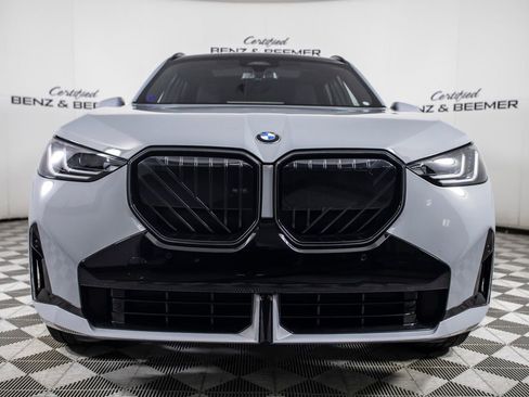 Used 2025 BMW X3 xDrive30i w/ M Sport Package image 4