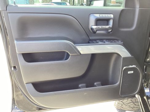 Used 2019 Chevrolet Silverado 2500 LTZ w/ Custom Sport Edition AWD/4WD image 15