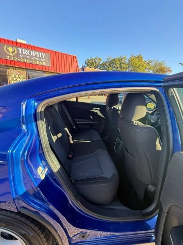 Used 2020 Dodge Charger SXT RWD image 12