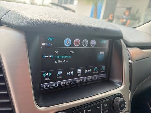 Used 2018 GMC Yukon XL Denali w/ Enhanced Security Package image 26