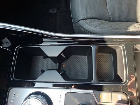 New 2026 Kia Sorento SX Prestige AWD/4WD image 17