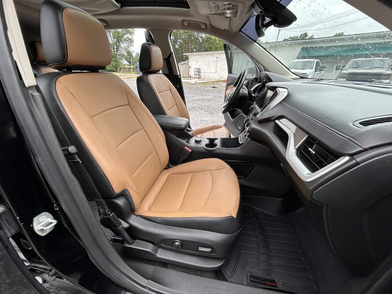 Used 2018 GMC Terrain SLT w/ Infotainment Package II AWD/4WD image 18