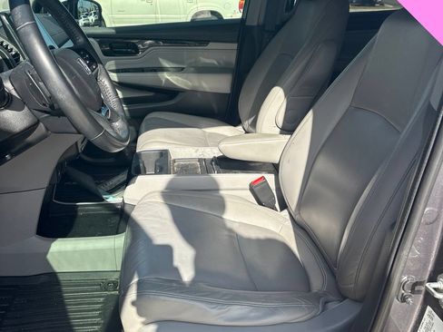 Used 2021 Honda Odyssey Touring image 19