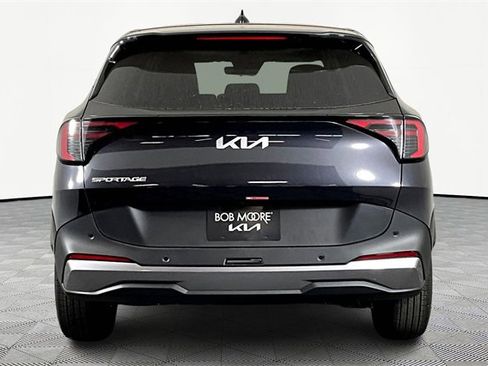 New 2026 Kia Sportage LX image 5