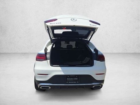Used 2023 Mercedes-Benz GLC 300 4MATIC Coupe image 6