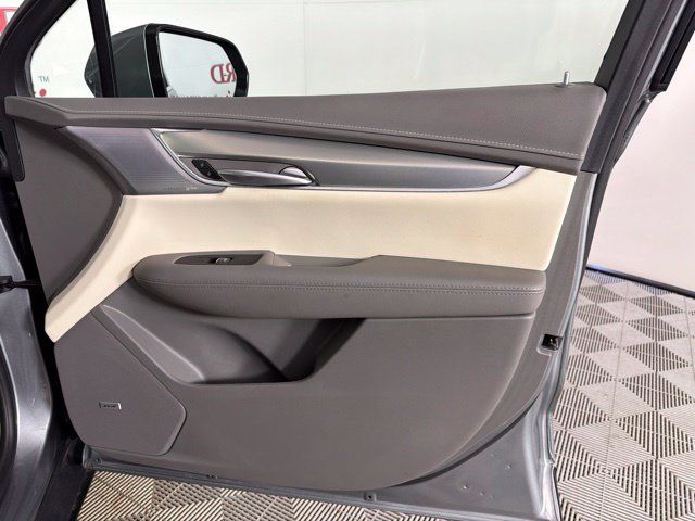 Used 2024 Cadillac XT5 Premium Luxury w/ Technology Package FWD image 32