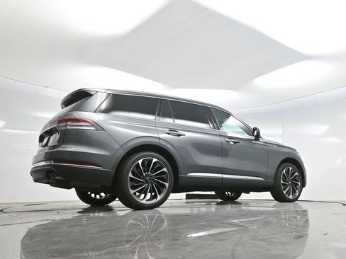 Used 2023 Lincoln Aviator Reserve w/ Equipment Group 201A AWD/4WD image 56