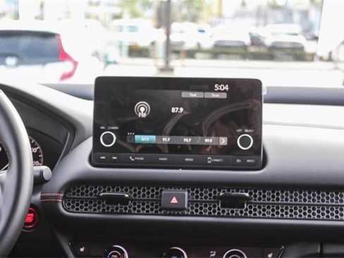 Used 2025 Honda HR-V Sport image 21