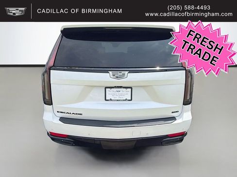 Used 2023 Cadillac Escalade ESV Sport Platinum w/ LPO, ONYX Package AWD/4WD image 3