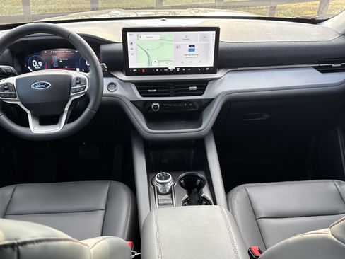 New 2026 Ford Explorer Active w/ Active Comfort Package image 27