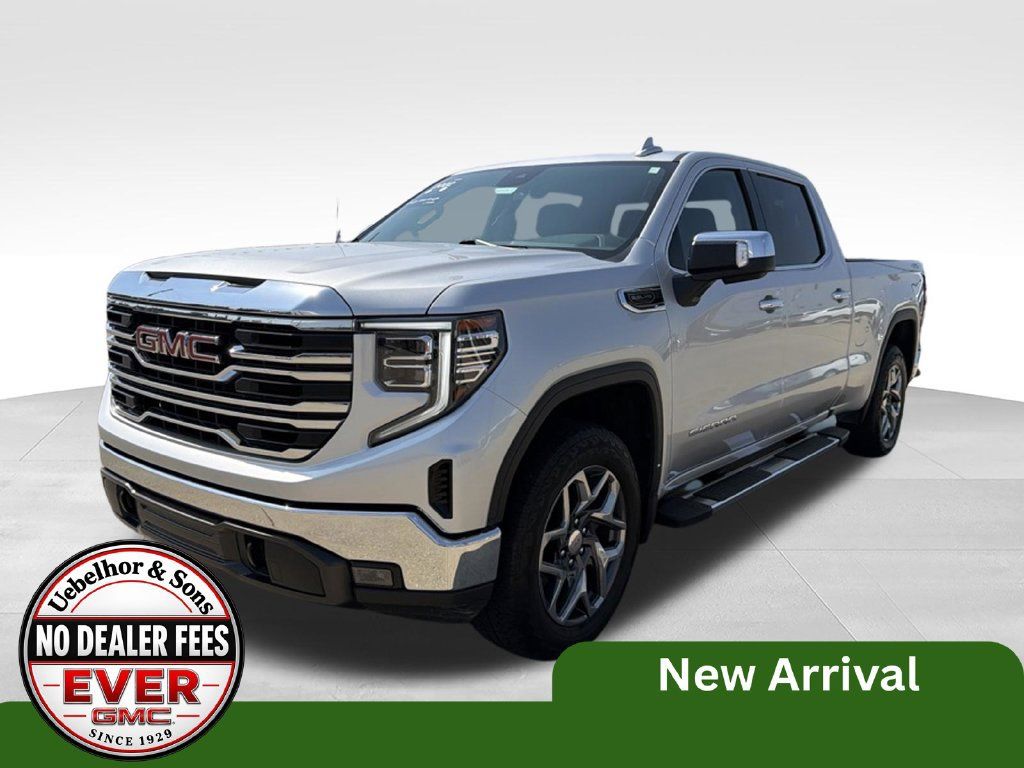 Used 2022 GMC Sierra 1500 SLT w/ SLT Convenience Package AWD/4WD image 14
