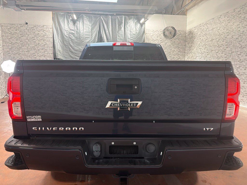 Used 2018 Chevrolet Silverado 1500 LTZ Z71 w/ Centennial Edition AWD/4WD image 6