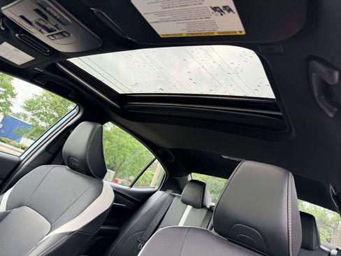 Certified 2025 Toyota Camry SE w/ Convenience Package FWD image 17