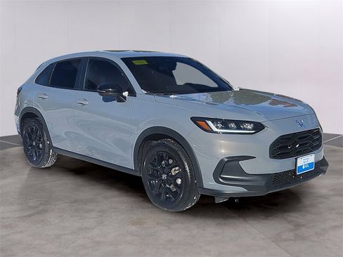 Certified 2023 Honda HR-V Sport image 3